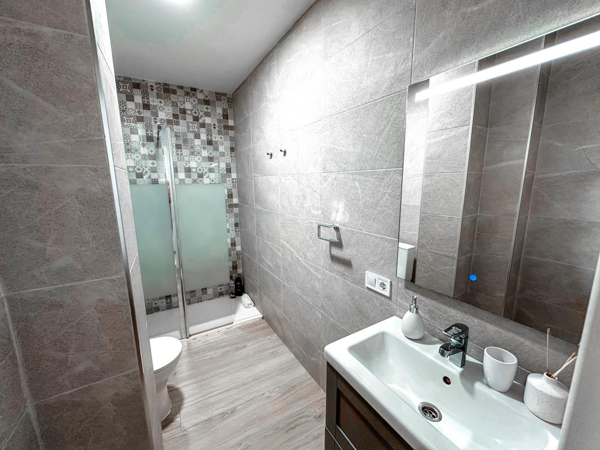 A&M Apartamento En Nervion Seville Exterior photo