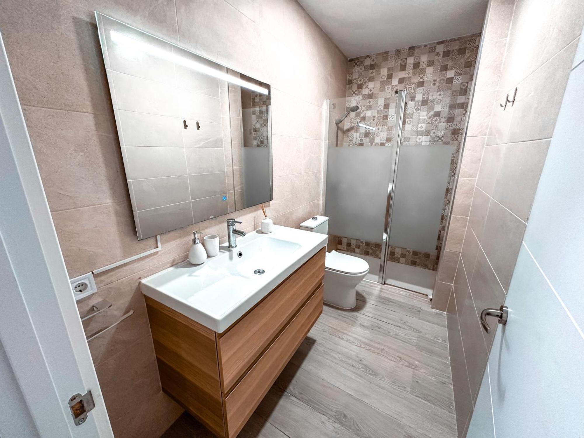 A&M Apartamento En Nervion Seville Exterior photo